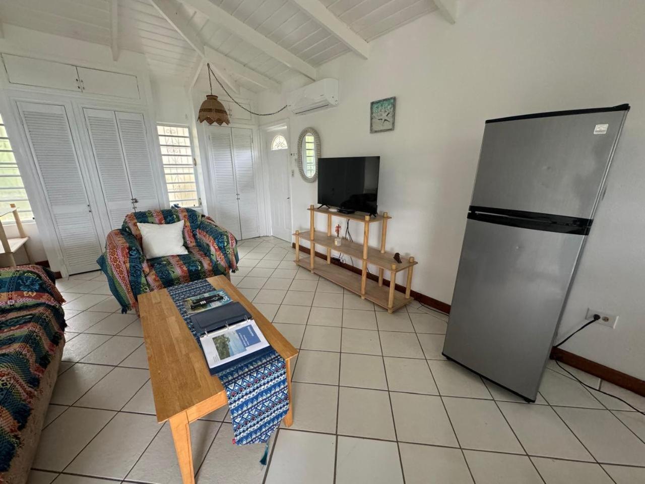 Halcyon Heights Condominium Dickenson Bay Εξωτερικό φωτογραφία